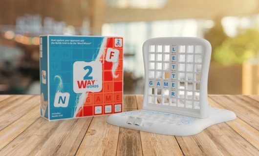Game box and game for "2 Way Words"